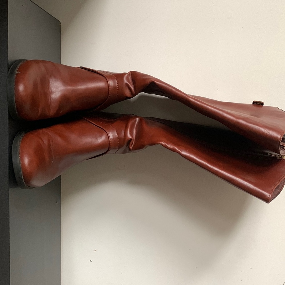 Brown knee high boots size 7.5